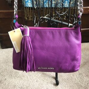 Just reduced!! Authentic NWT M Kors small bag