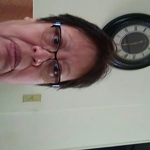 Meet your Posher, Janet