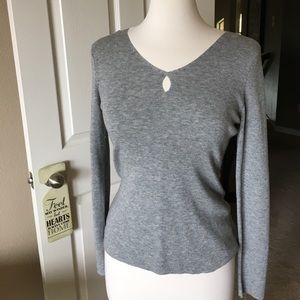 Ann Taylor grey sweater. Size Medium.