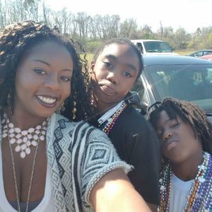 Meet your Posher, Quenie