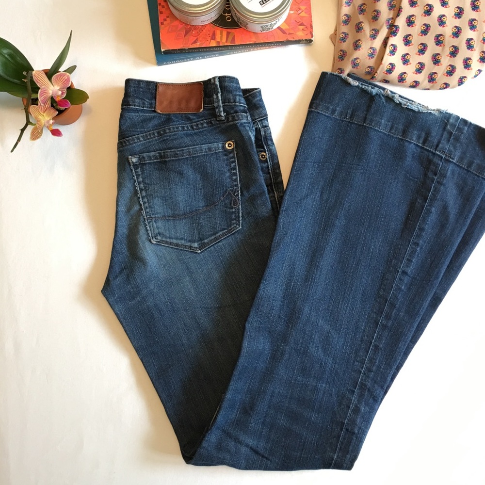 Martin + Osa Flare Fit jeans *DISCONTINUED