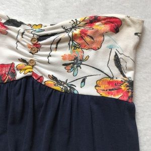 Adorable Strapless Maxi dress! ❤️💛💙