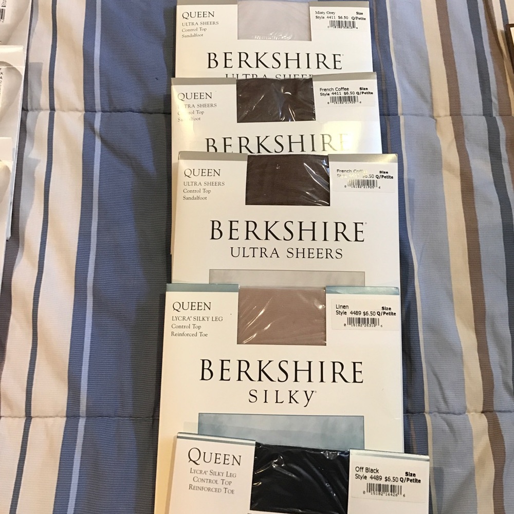 Bundle panty hose