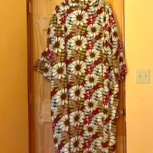 Long Sleeve Blanket (aka "snuggy")