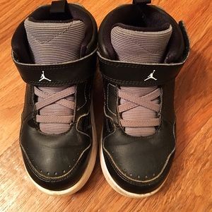 Toddler Jordan's 9C