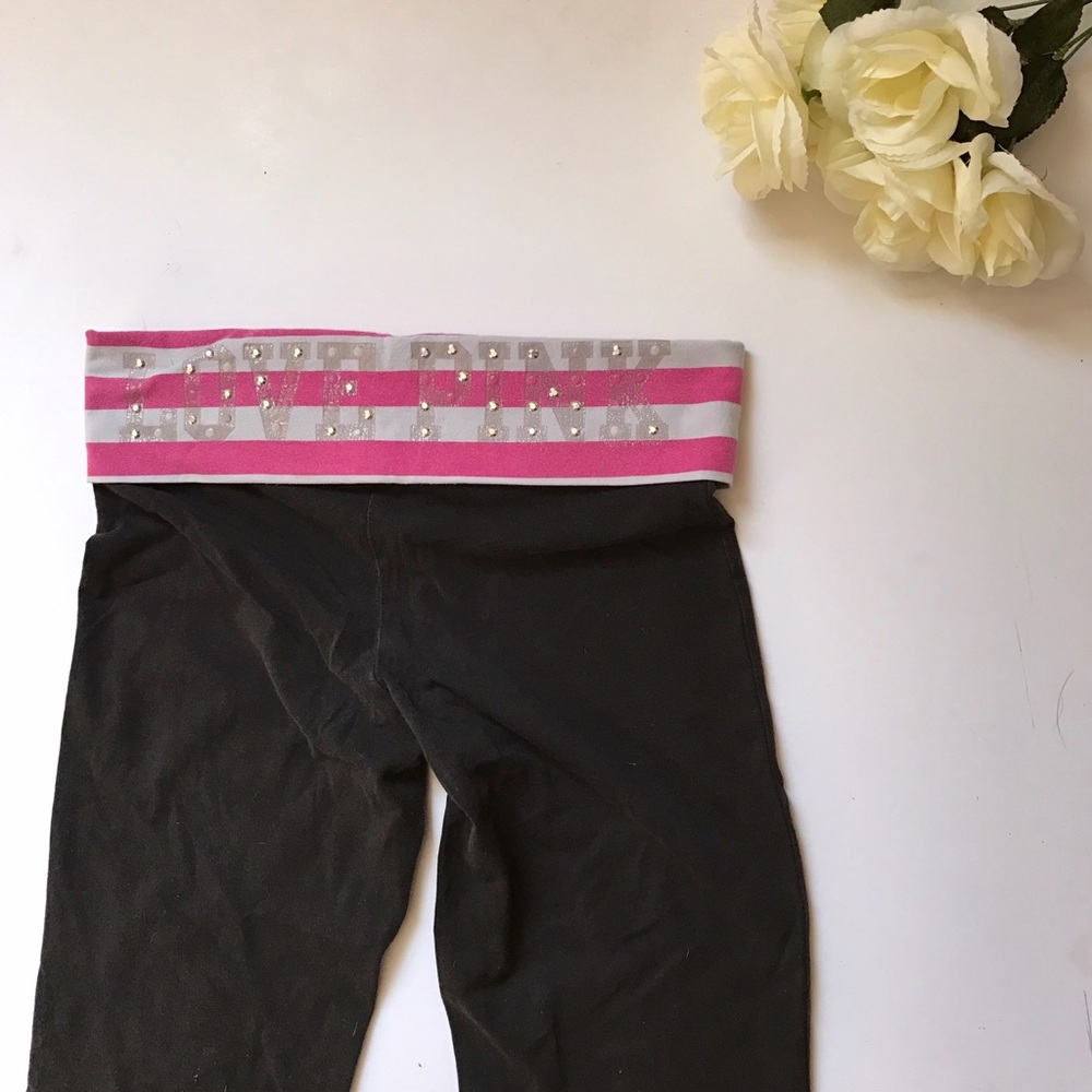 VS yoga pants 💕