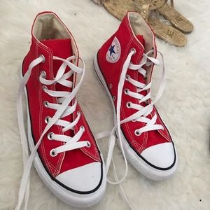 Red converse