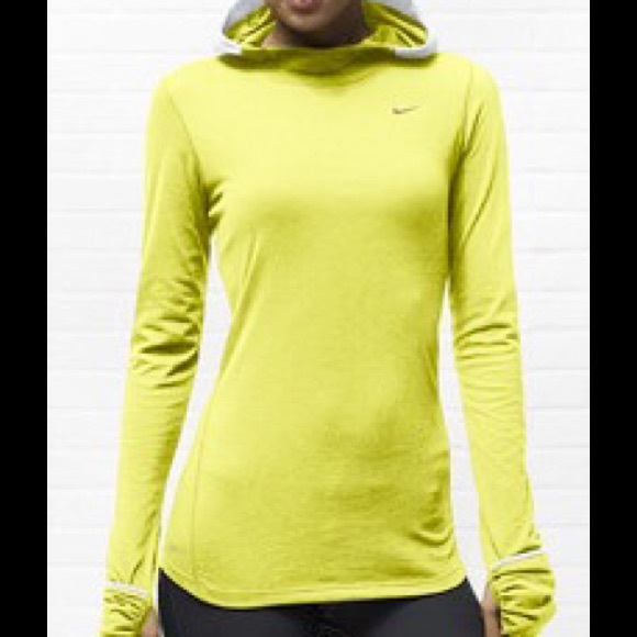 Nike Tops - BRAND NEW PINK NIKE RUNNING HOODIE