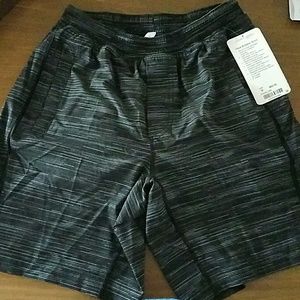 Lululemon pace breaker short