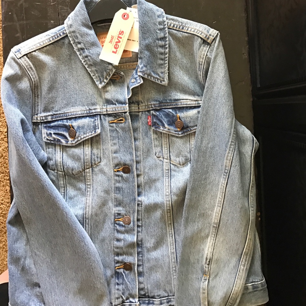 Levi's jean jacket