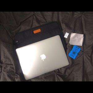 Inateck Black Laptop Case