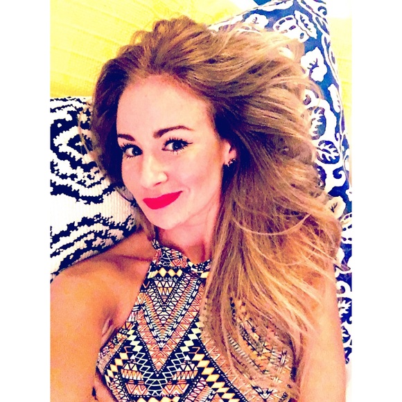 Meet your Posher, Katie - Picture 7 of 8