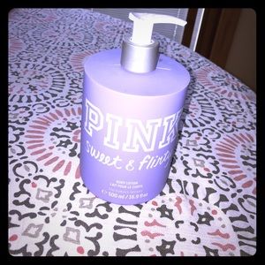 Victoria's Secret PINK Sweet & Flirty Body Lotion
