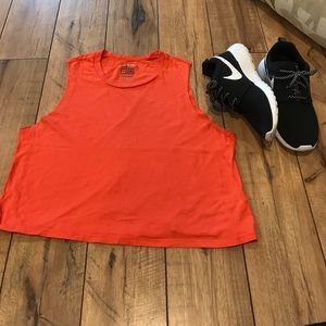Nollie Muscle Tee Crop Top