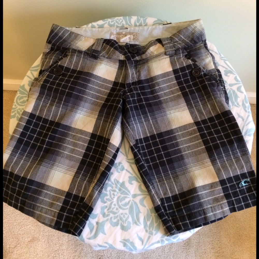 O'Neill girls shorts