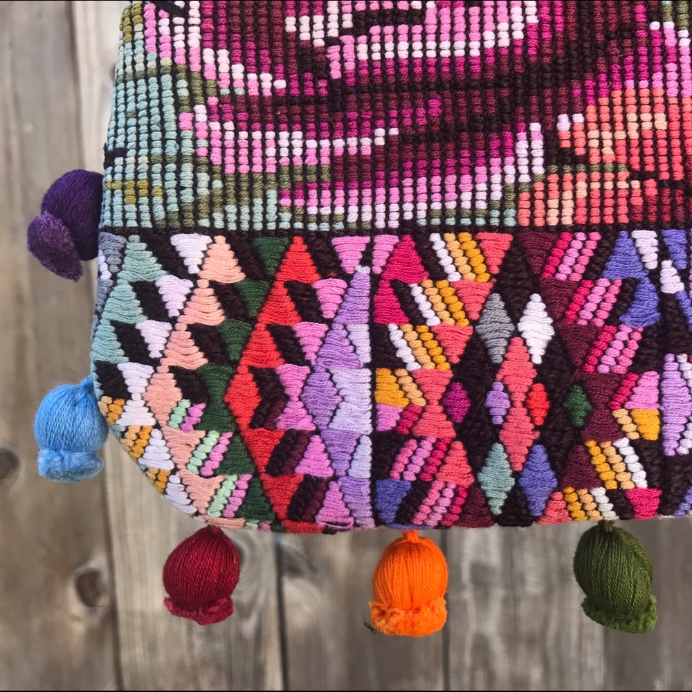 **SOLD**  Limited Edition Geo Wristlet Clutch - Picture 2 of 2
