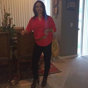 Meet your Posher, Fatima