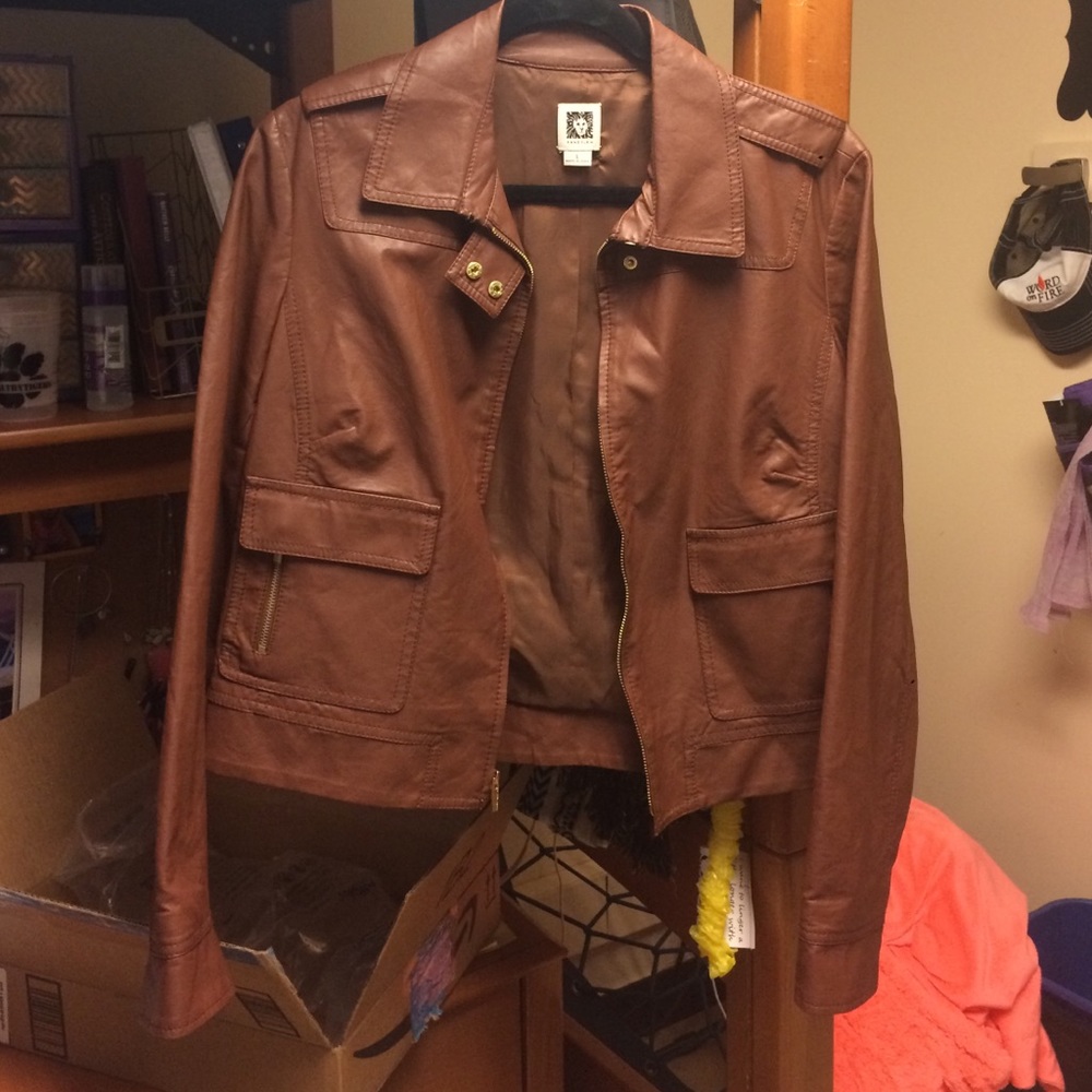 Brown leather jacket!!