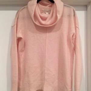 Max studio sweater