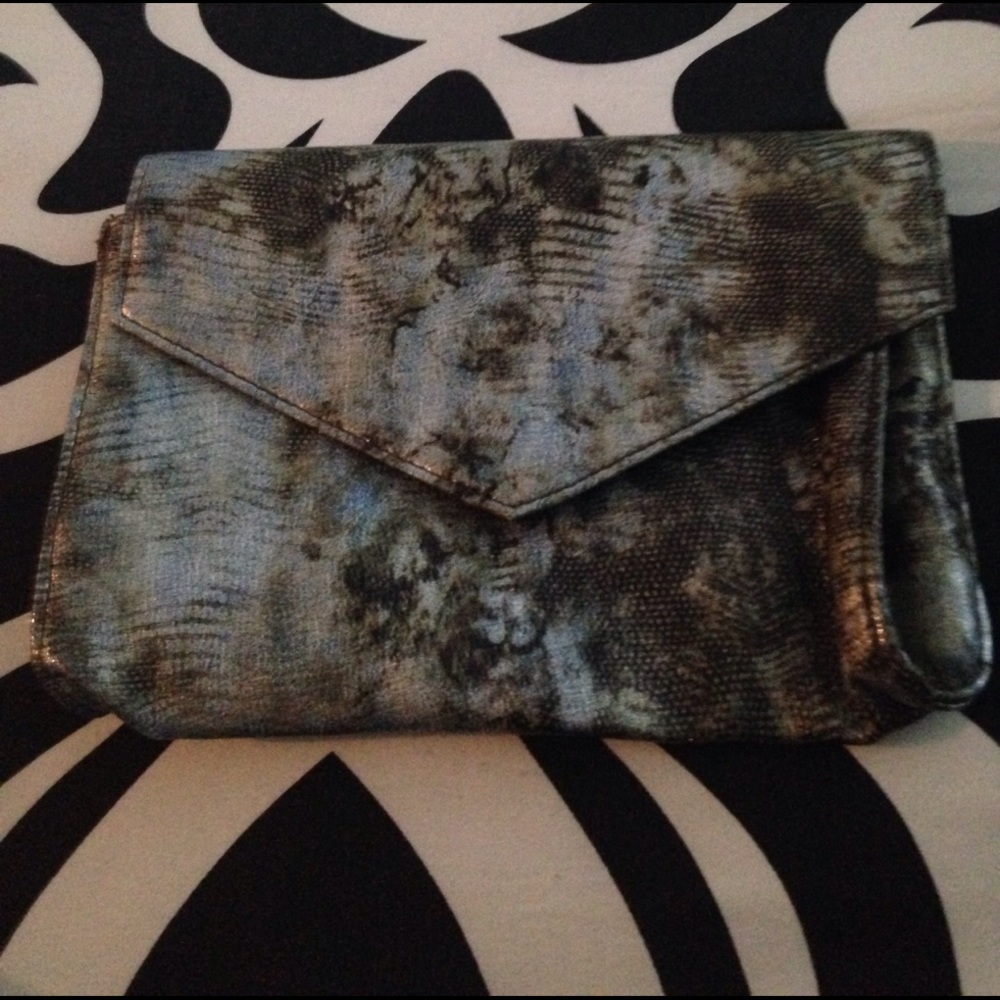 Gorgeous makeup bag