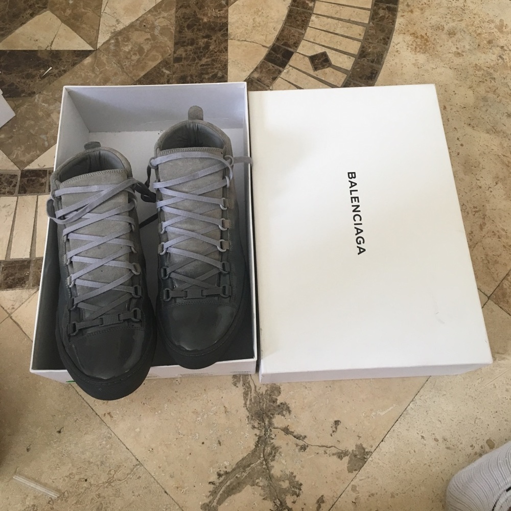 Balenciaga "Spray Effect" Arenas sneakers.