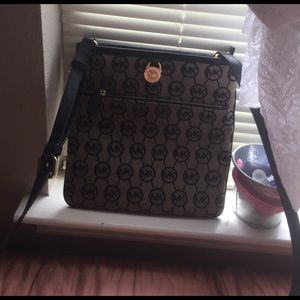 Michael Kors crossbody