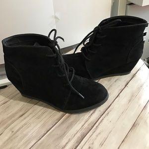 Madden Girl black suede wedges