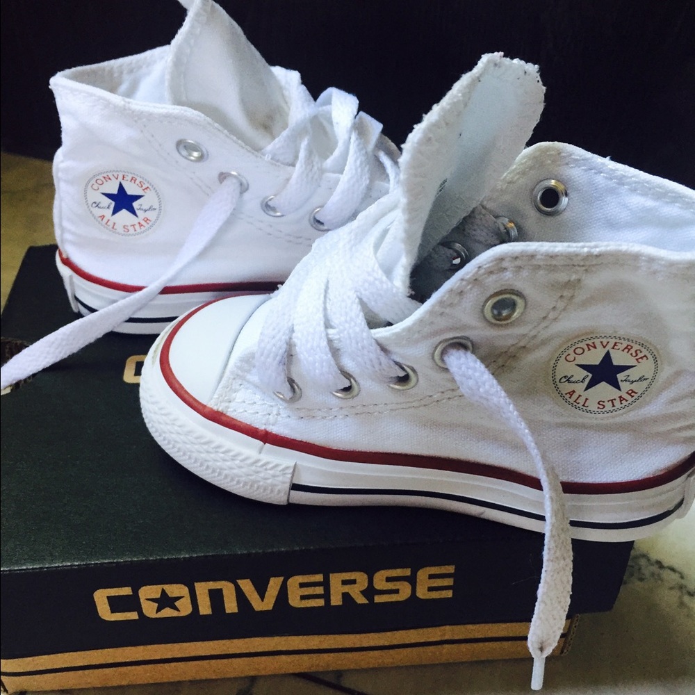 White converse chicks infant / toddler
