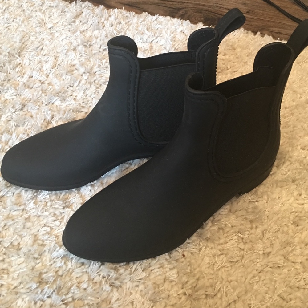 Ankle rainboots