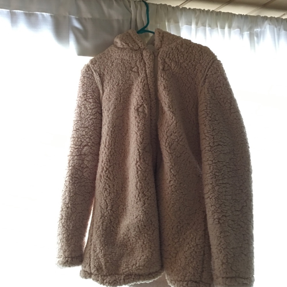 Fluffy fuzzy Sherpa zip up jacket