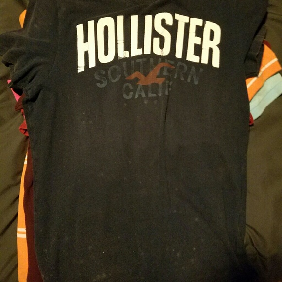 Men's shirt good condition use 2 or 3 times - Picture 2 of 8