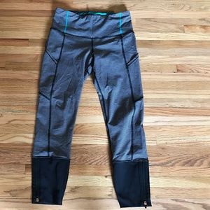 Lulu lemon stripped crop pants.