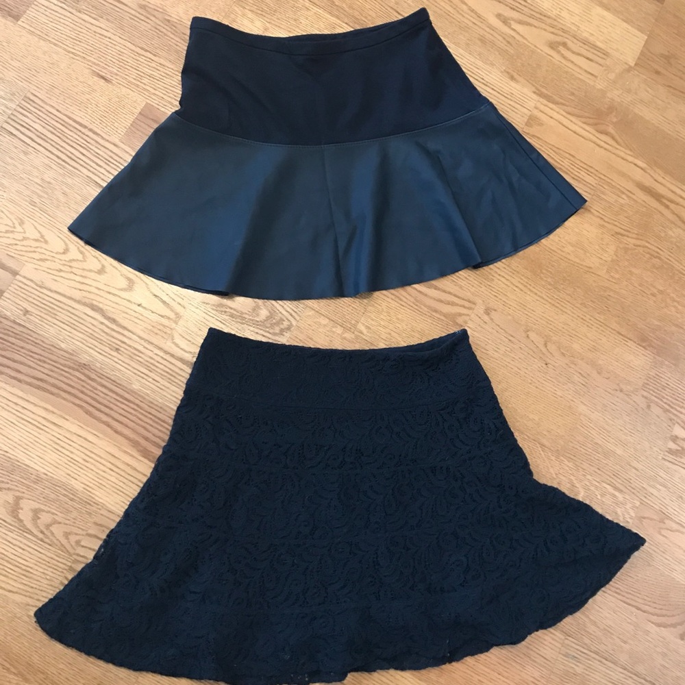 TWO Express size 6 black minis