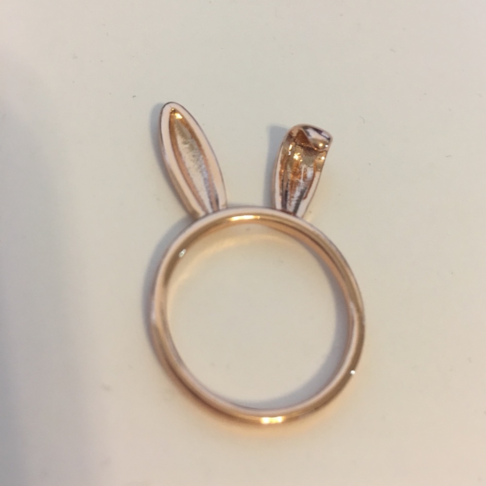 Lauren Conrad rabbit ring