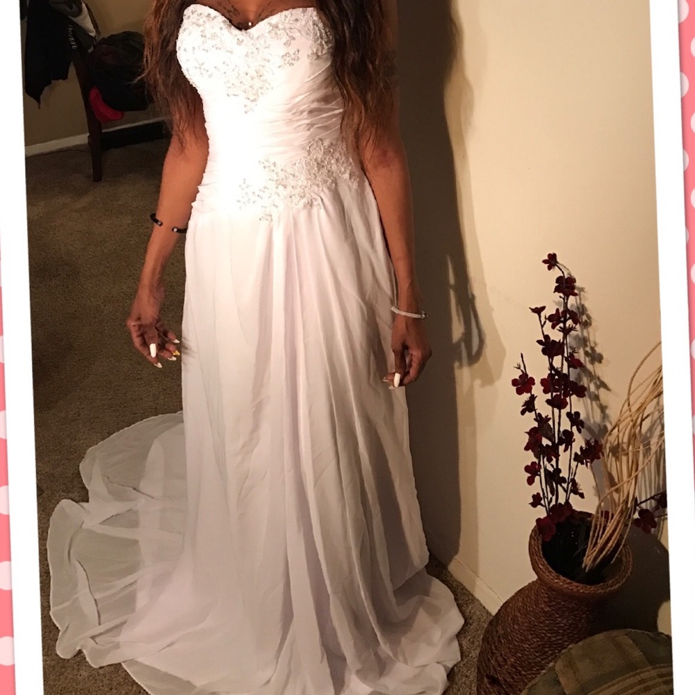 Elegant hand made wedding gown for A Queen