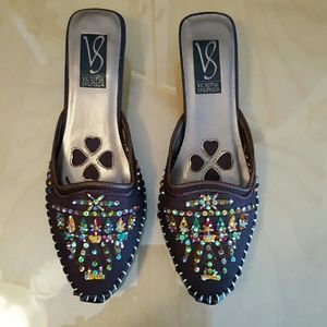 Sequence chocolate kitten heels