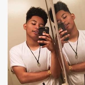 Meet your Posher, Whisper