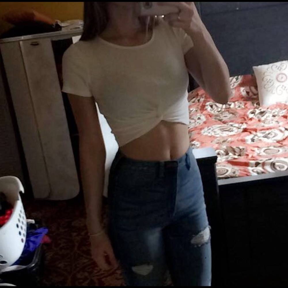 NWT - White Twist Front Crop Top