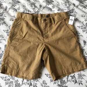 Gap 7" Men's Khaki Shorts