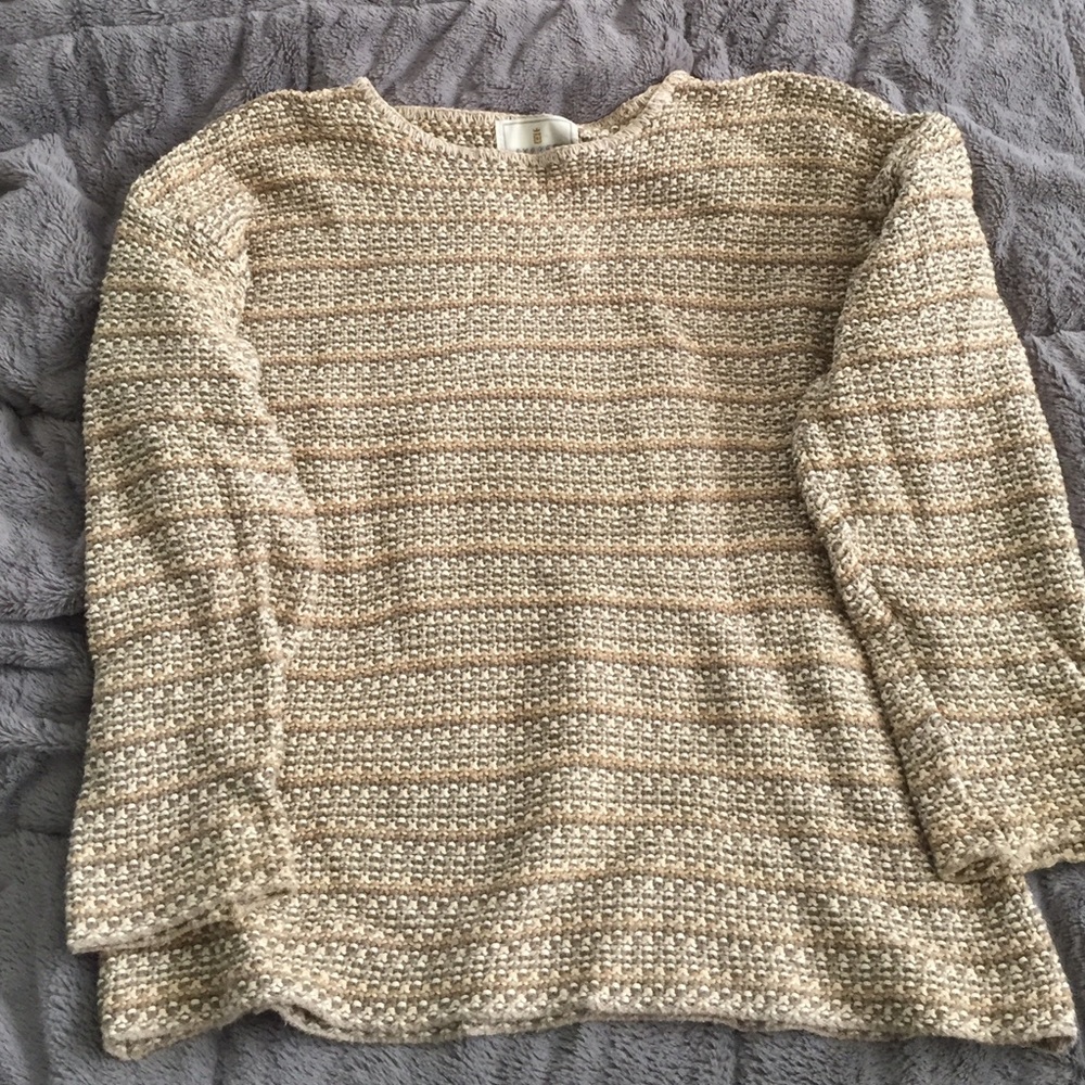 Express Sweater! - Picture 2 of 3