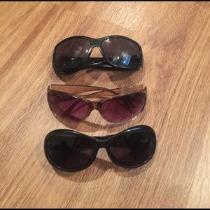 Lot of 3 sunglasses