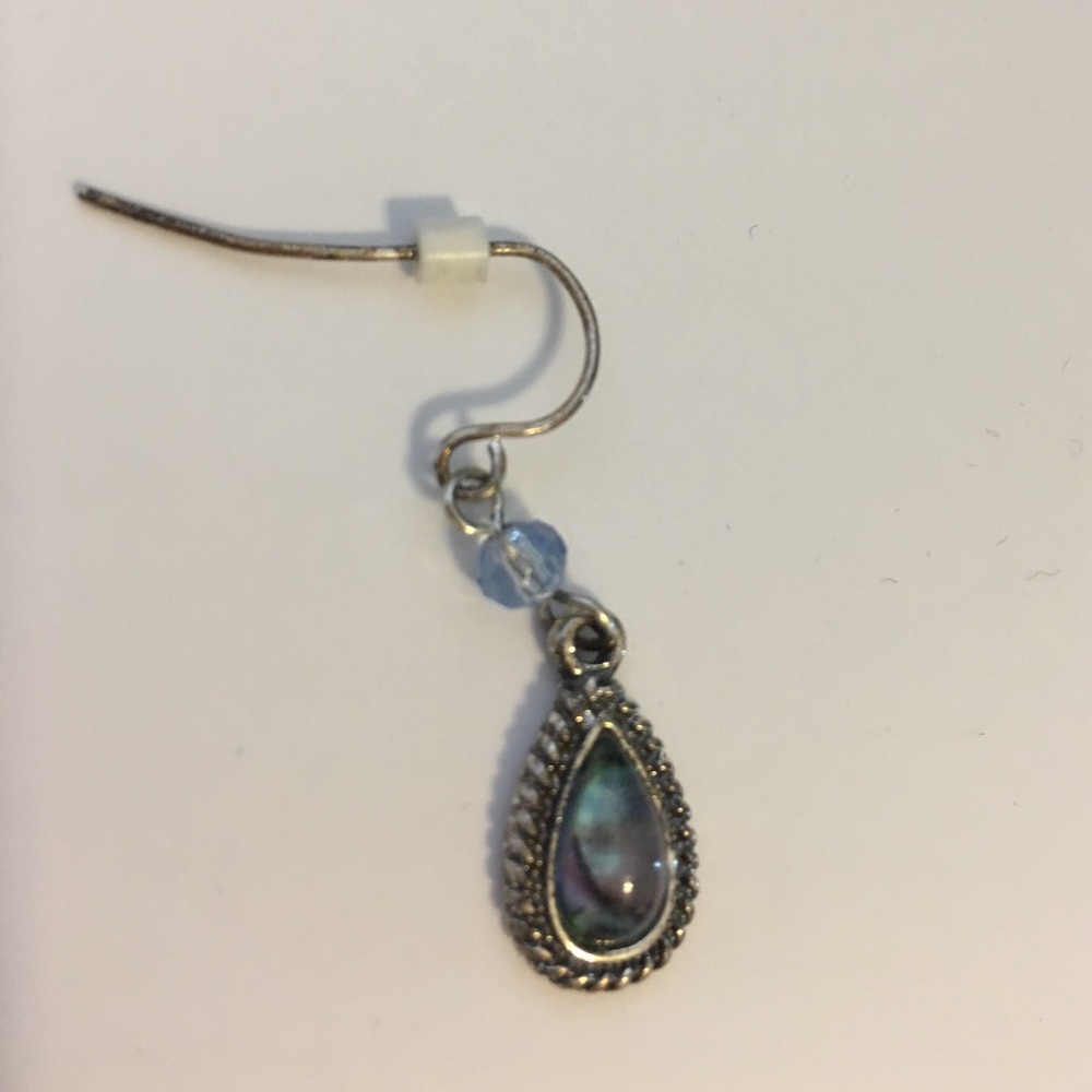 Teardrop earrings