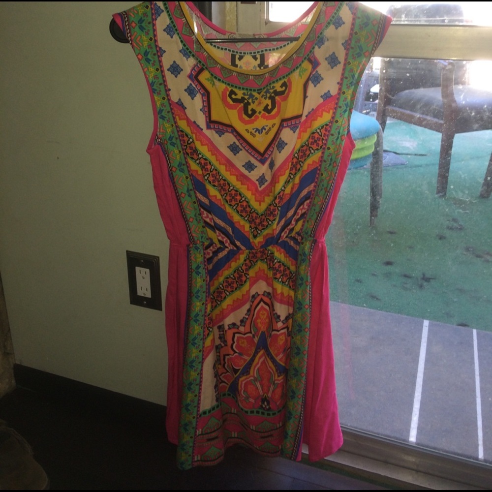 Beautiful printed linen summer dress!