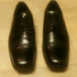 Men's Alfani dress shoes SZ  13
