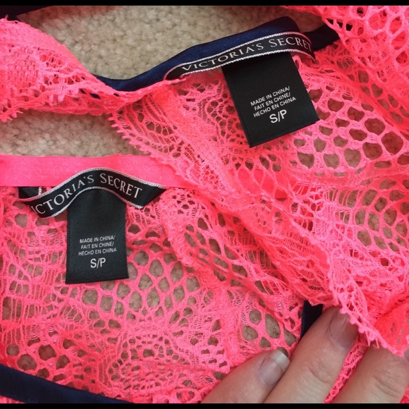 Victoria secret beach cover up two piece set - Picture 2 of 2