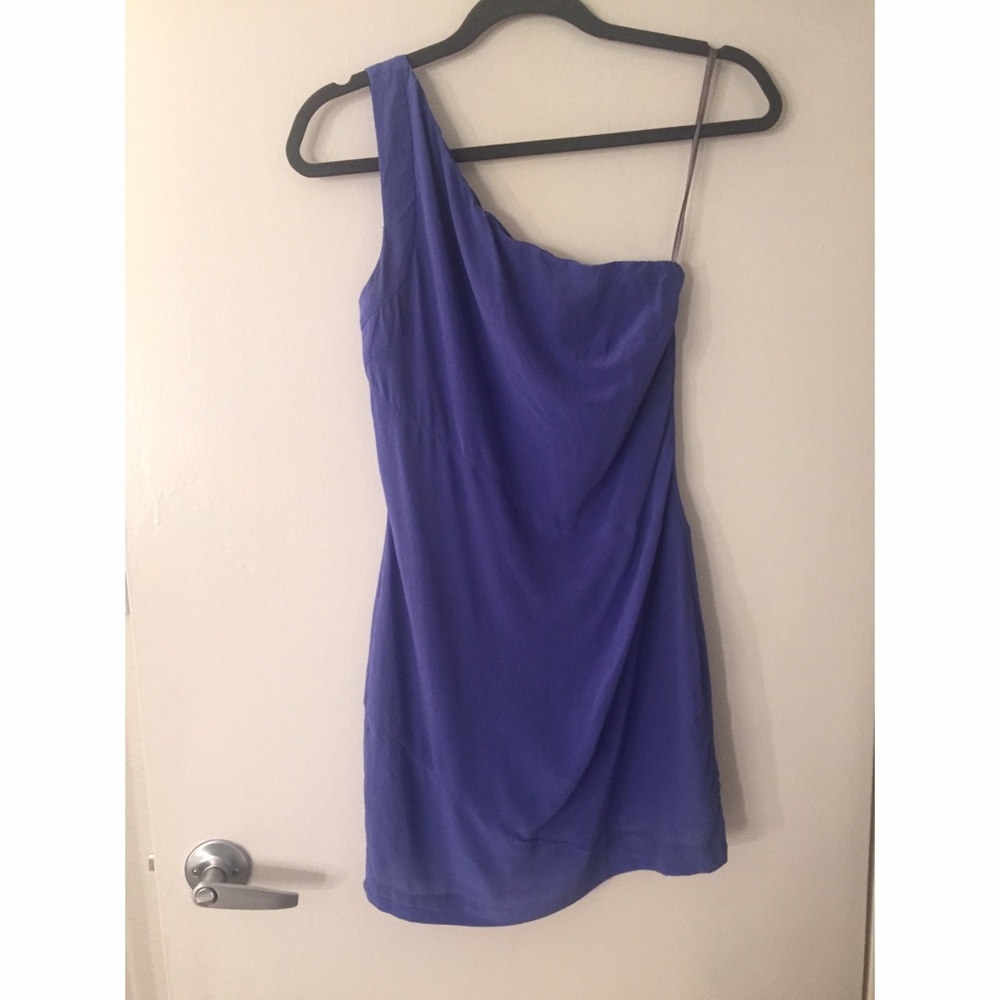 Guess by Marciano Purple one should dress