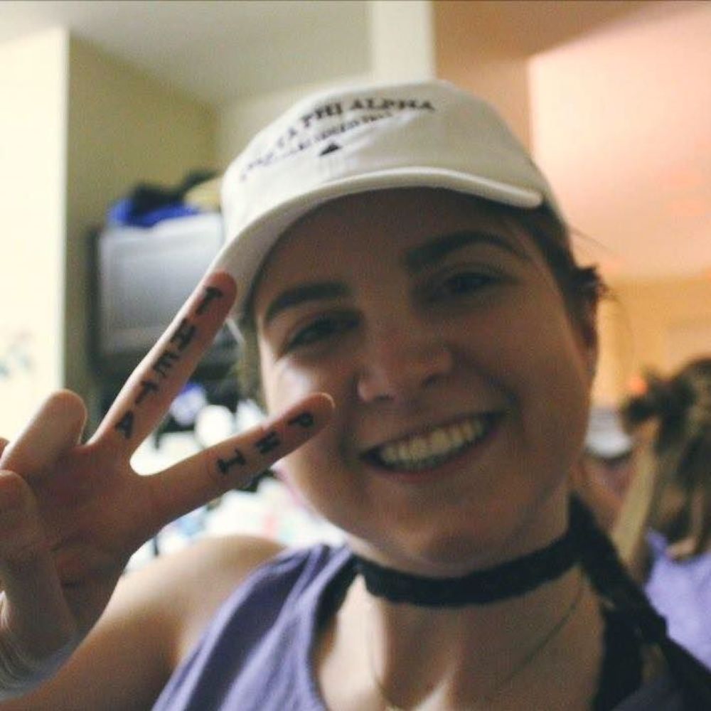 Meet your Posher, Christina