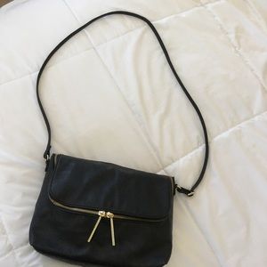 H&M Black purse. Adjustable strap