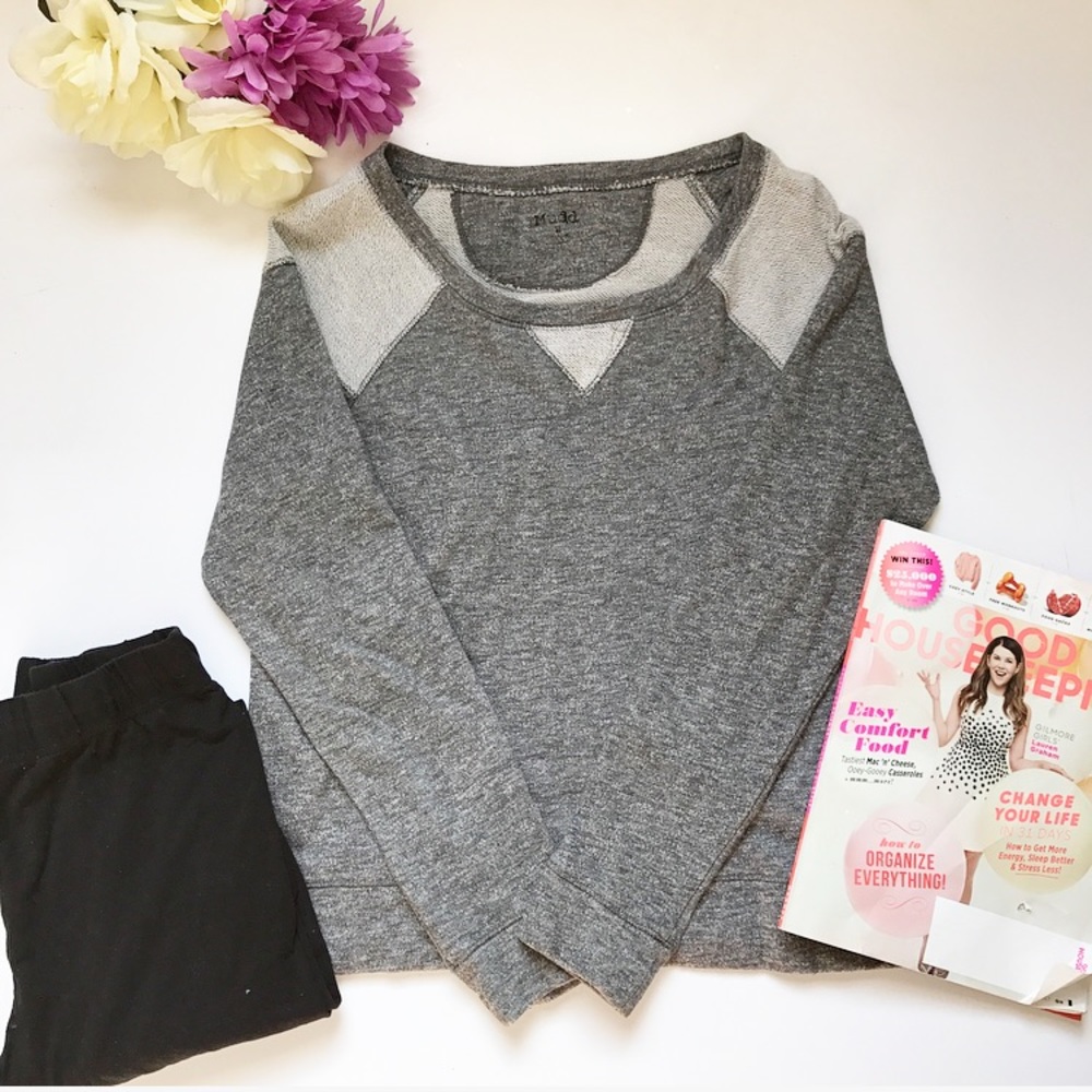 Gray sweater shirt