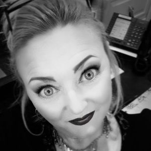 Meet your Posher, Sm